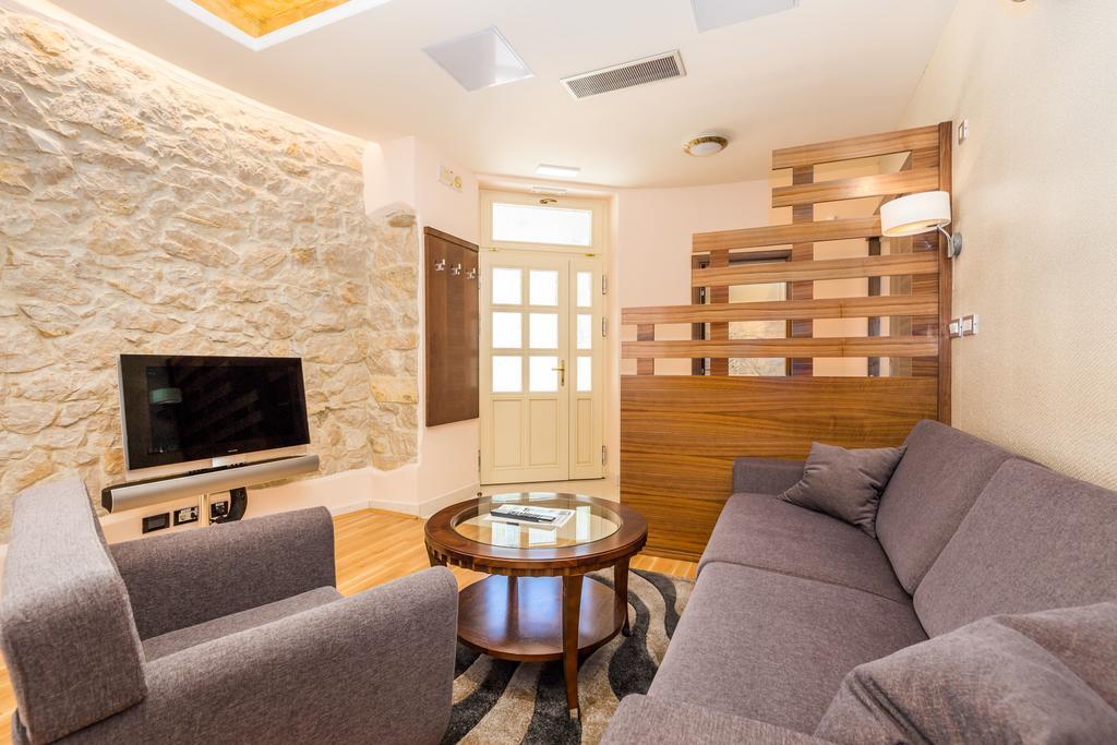 Villas Arbia Banjol Luaran gambar