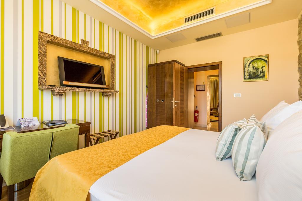 Villas Arbia Banjol Luaran gambar