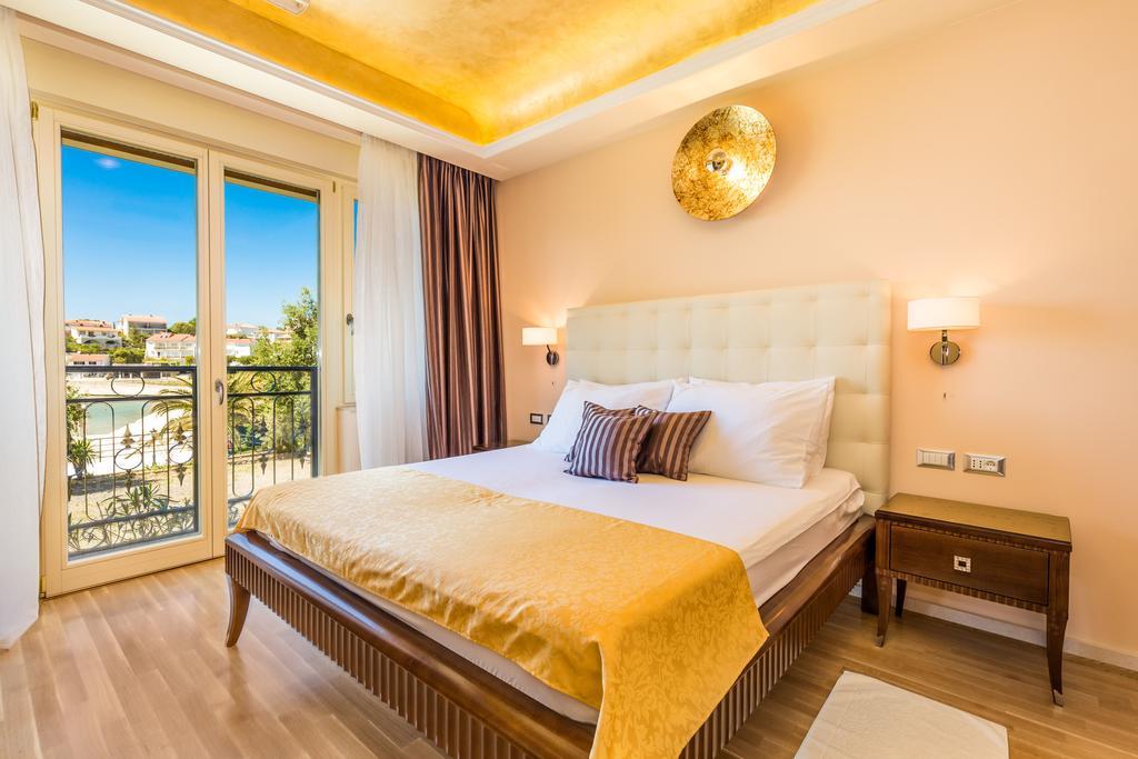Villas Arbia Banjol Luaran gambar